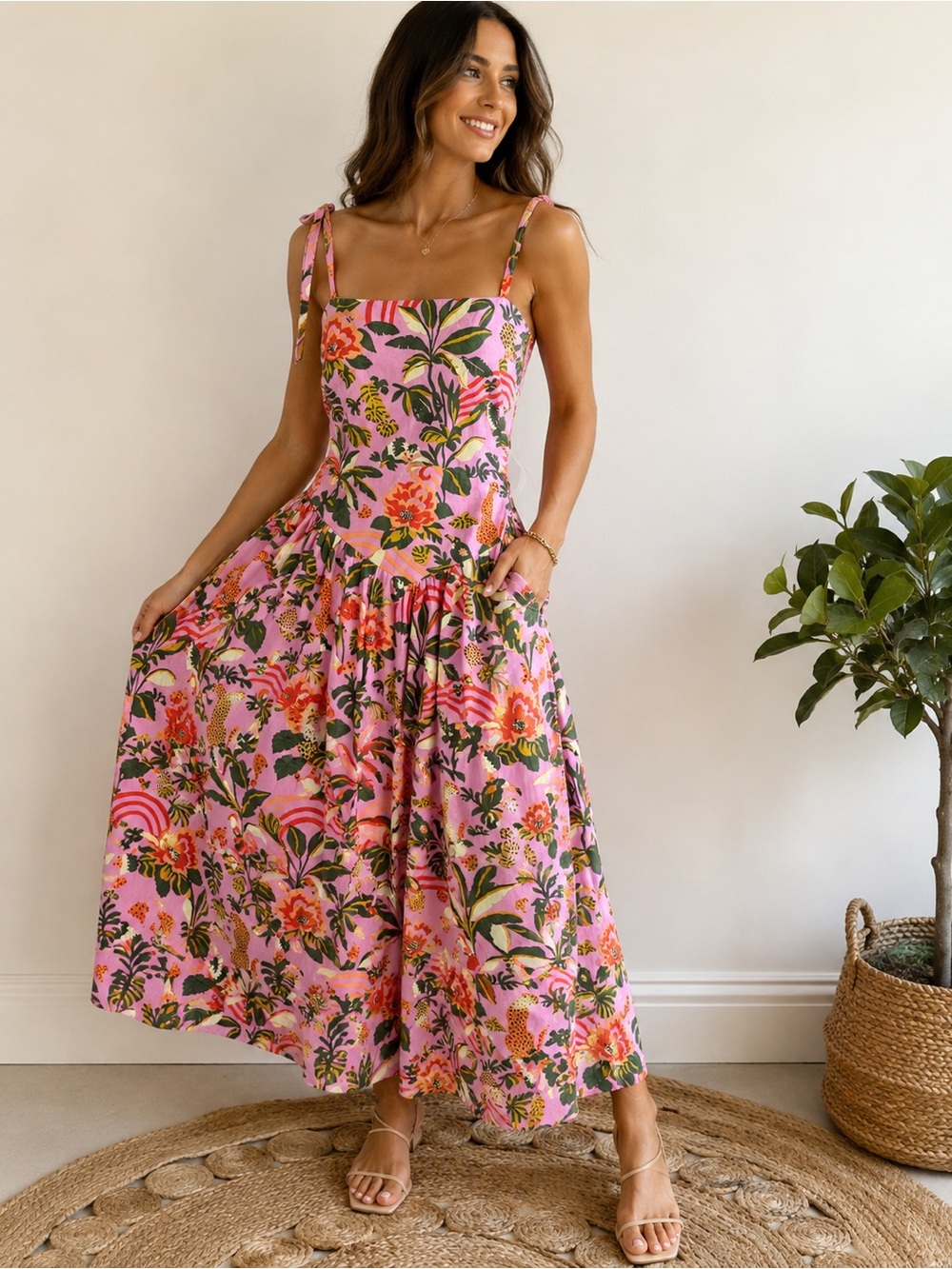 NWT MEDIUM TROPICAL FLORAL JUNGLE TIGER PRINT looks like Farm Rio